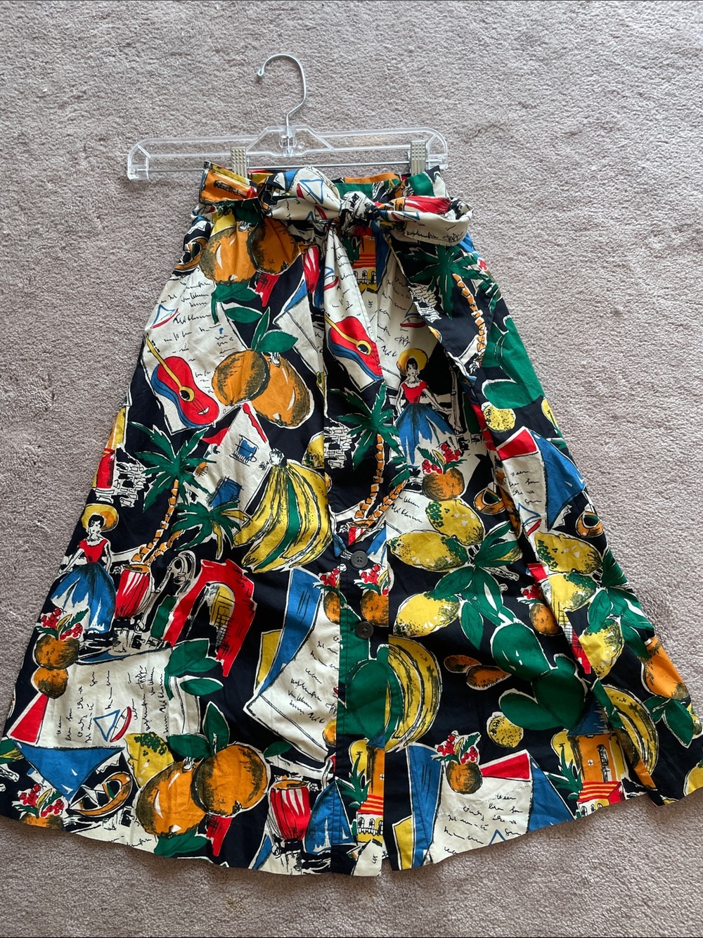 J Crew Vintage inspired novelty skirt.  4 tall.  Built in sash NWOT